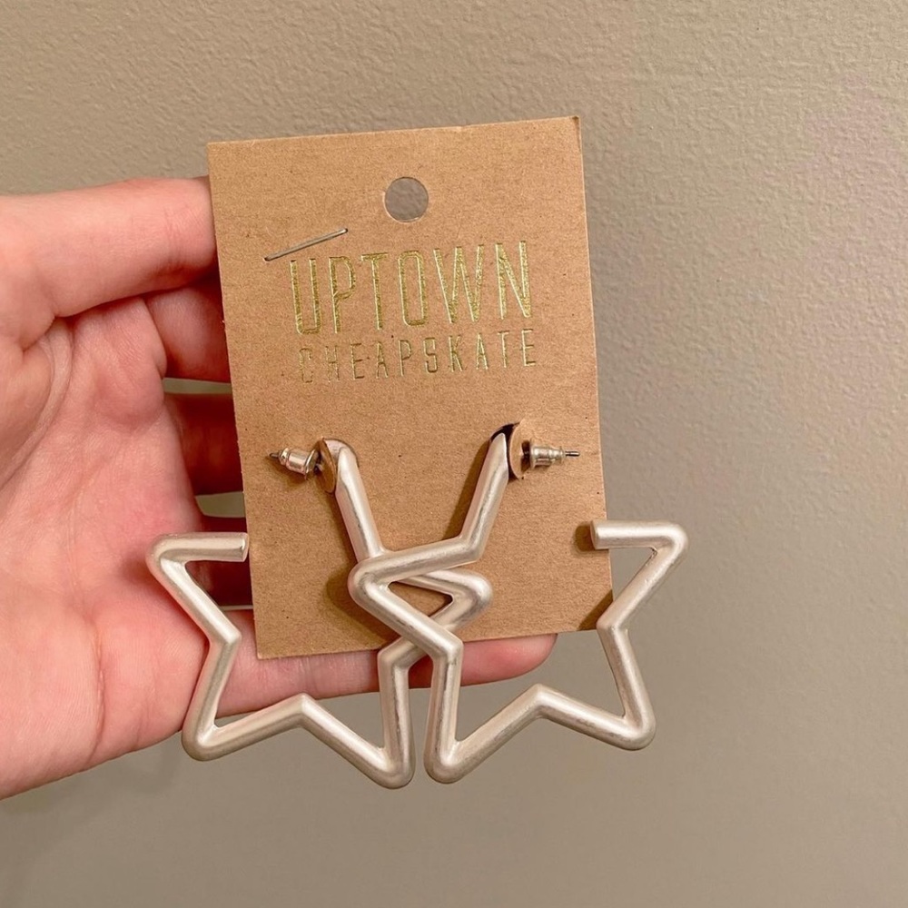 star earrings